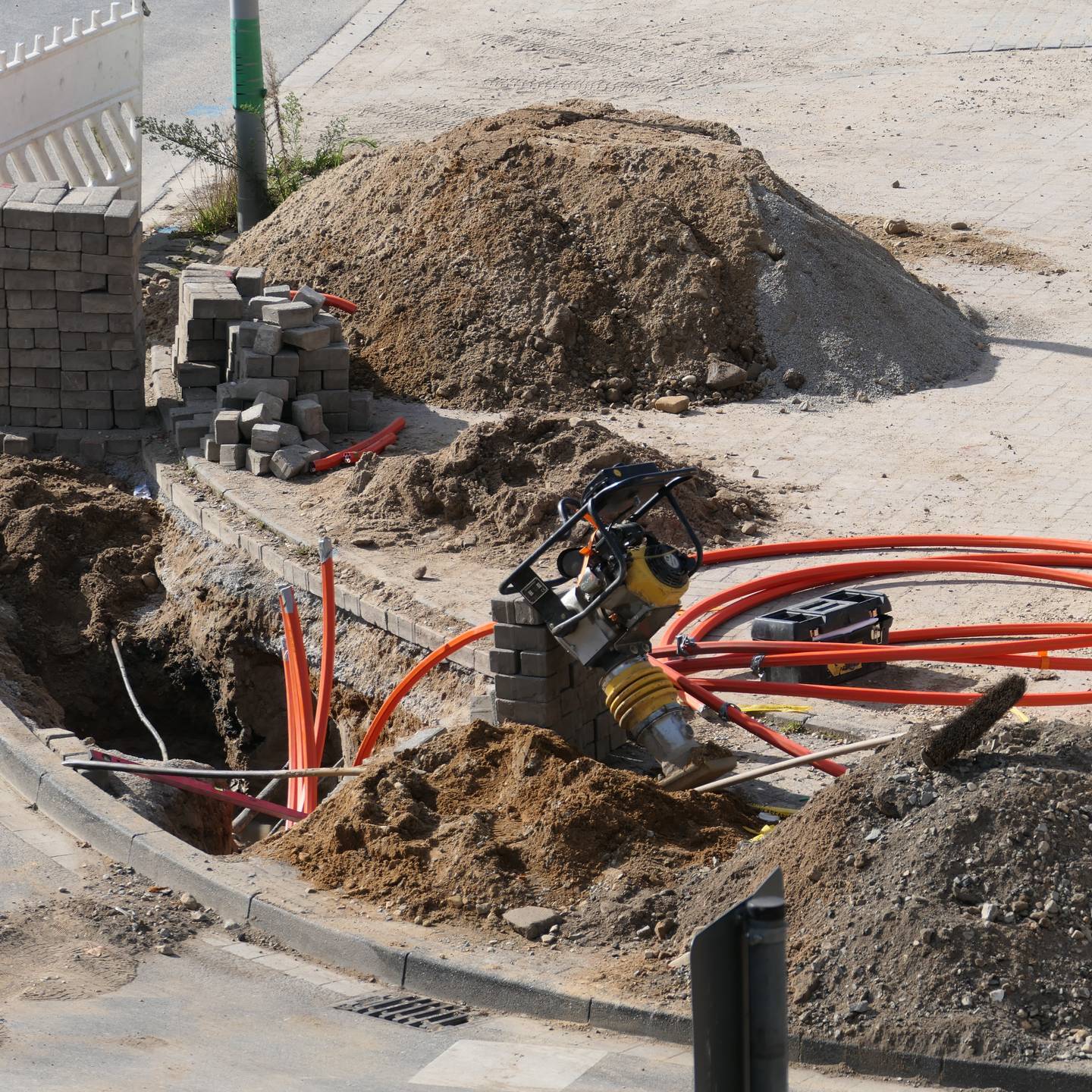 Installation GF-TA, NT und Glasfaserleitung